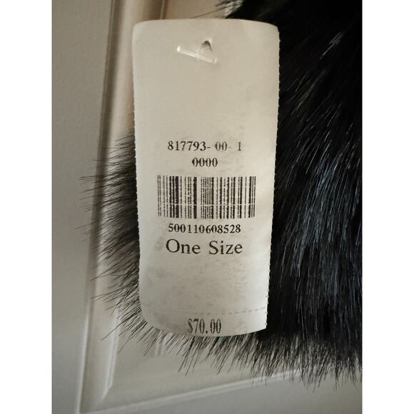 Banana Republic Black Fake Fur Scarf Wrap - Picture 3 of 3